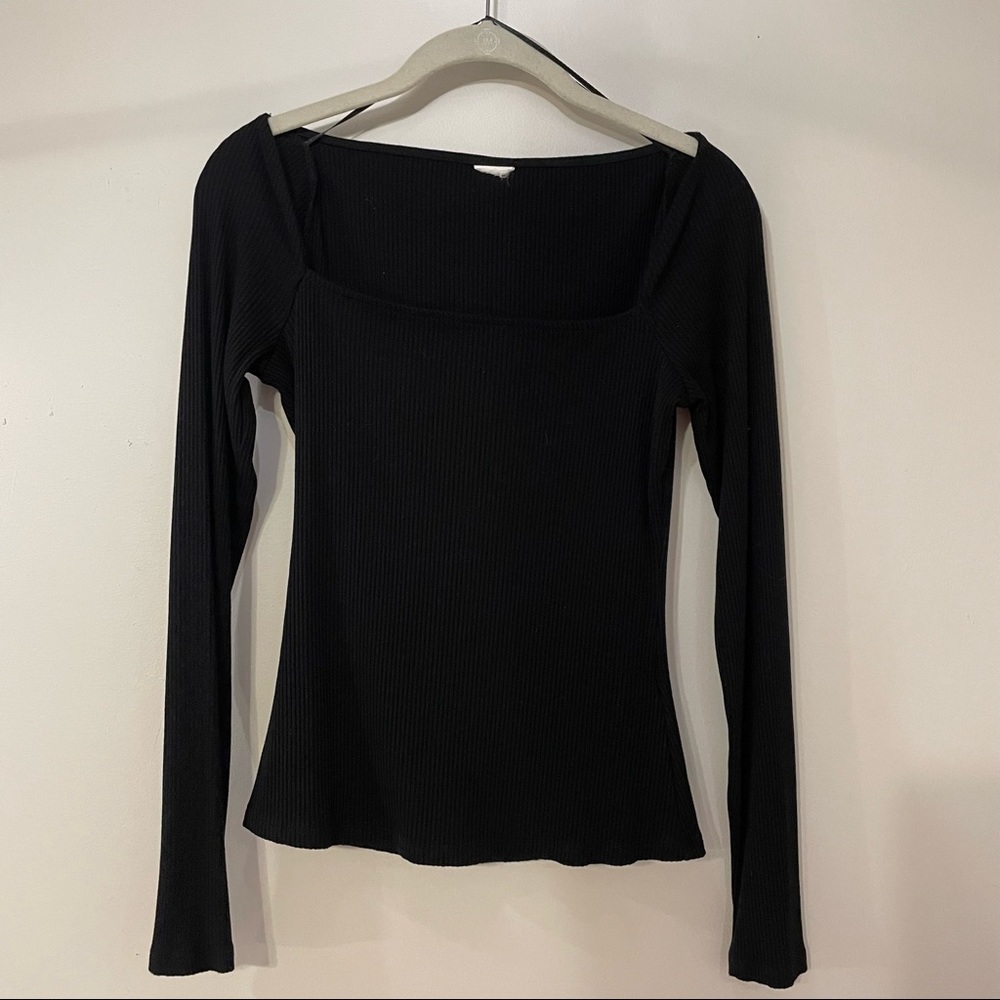 H&M size S/M fitted long sleeve